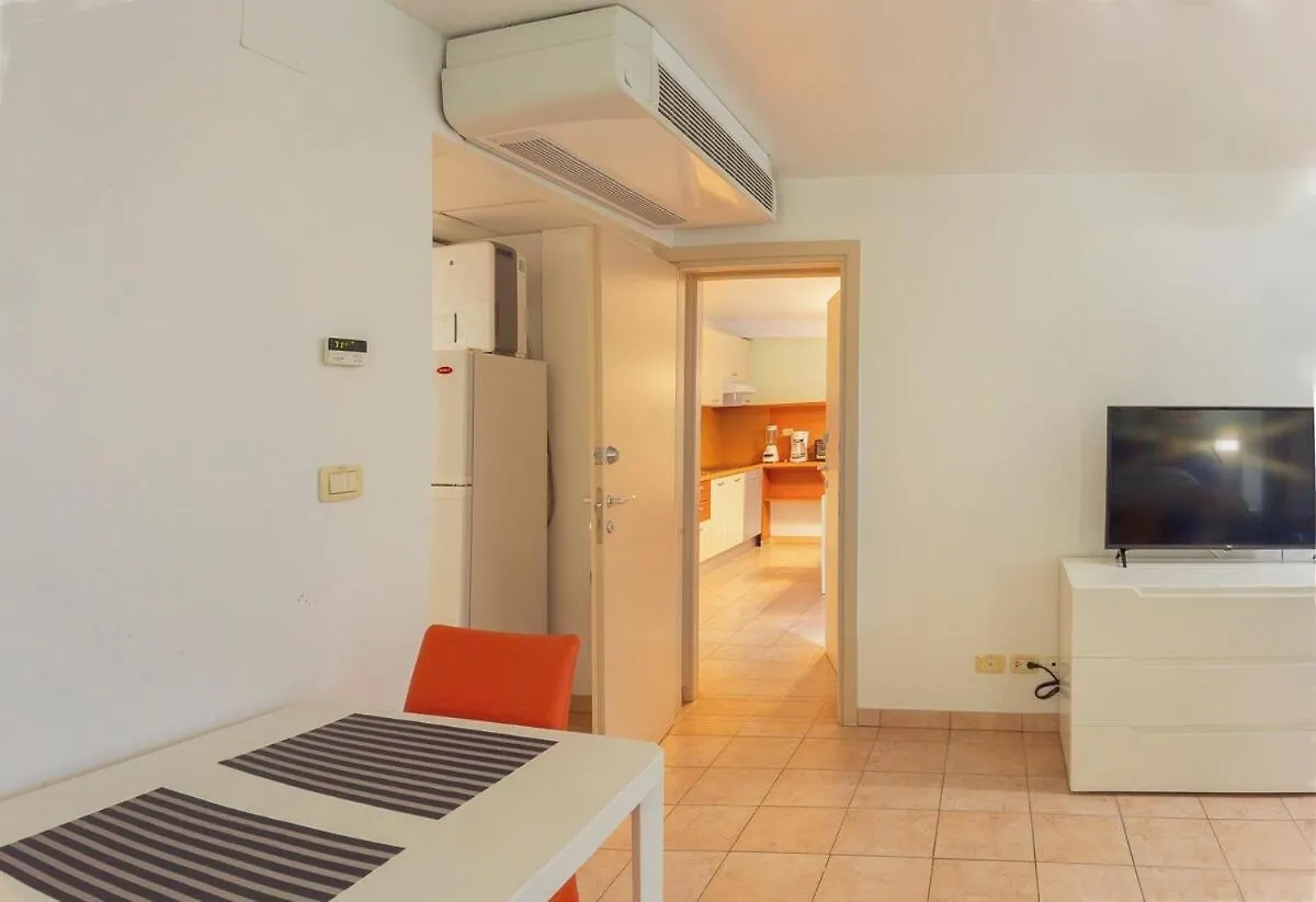 Grand Getaway Royal Retreats At Maho Beach Studio Lowlands 0*,  Sint Maarten/Saint Martin